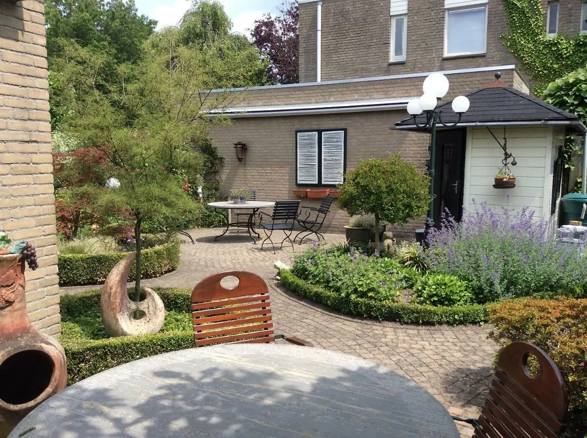 De Aremberg Bed & Breakfast Waalre Netherlands